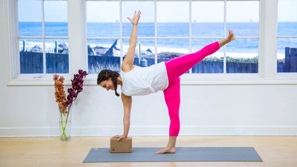 Good Morning Yoga: Effort and Ease<br>Alana Mitnick